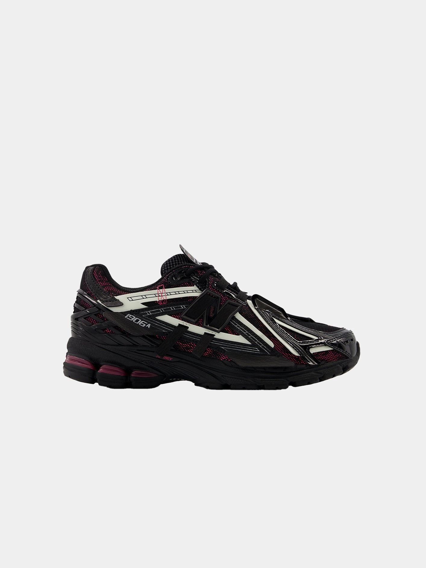 1906A "Black Dragon Berry" Premium Comfort Path Jog
