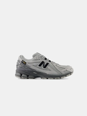 evening run 1906R "Cordura Grey Black"