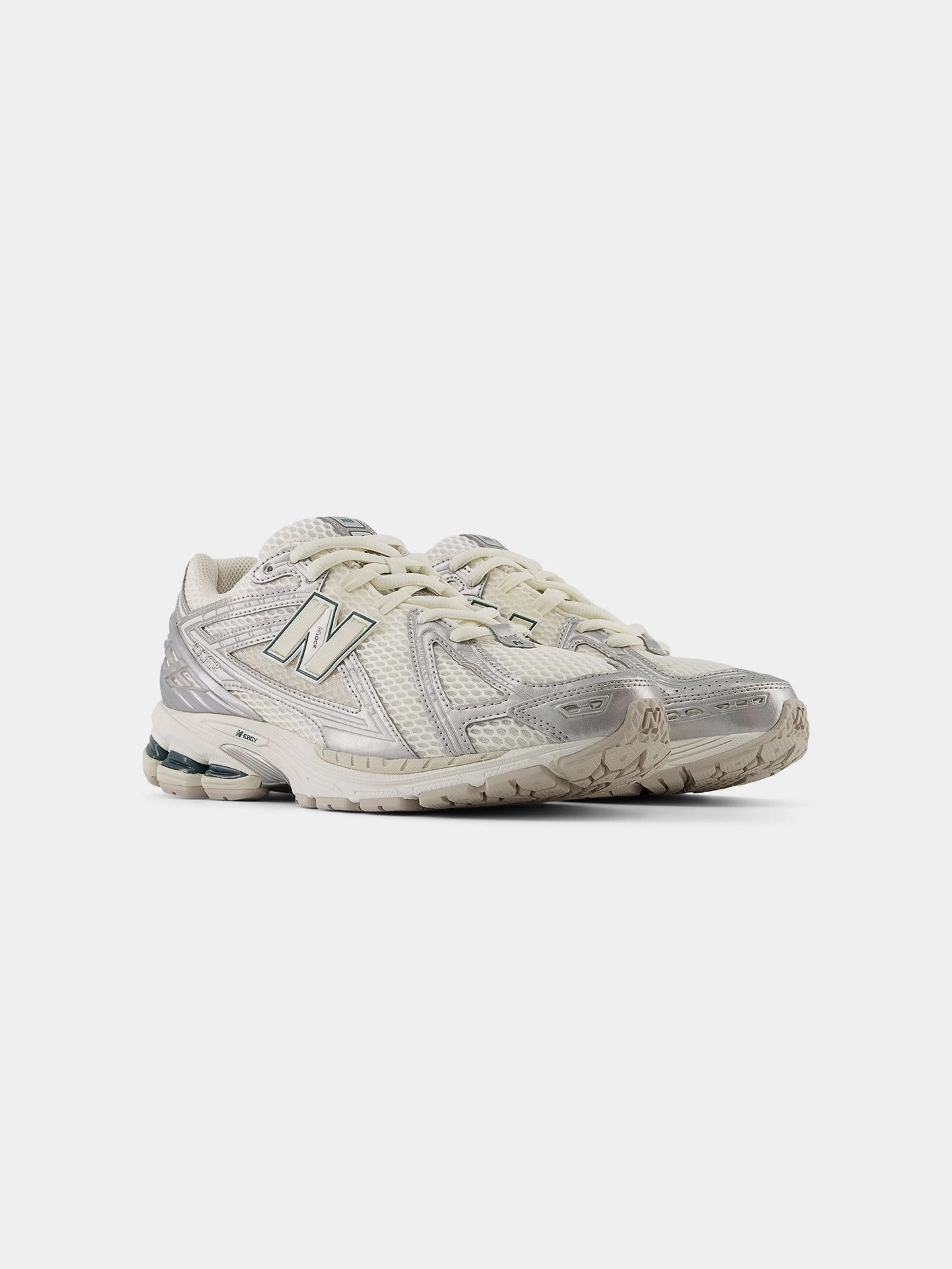 Soft Motion 1906 "Silver Metallic"