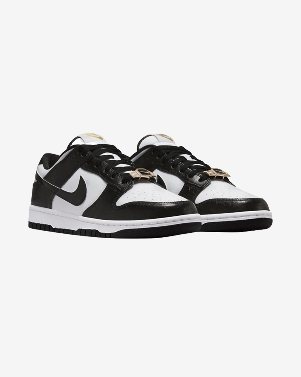 Sporty Edge NIKE DUNK LOW WORLD CHAMP BLACK WHITE