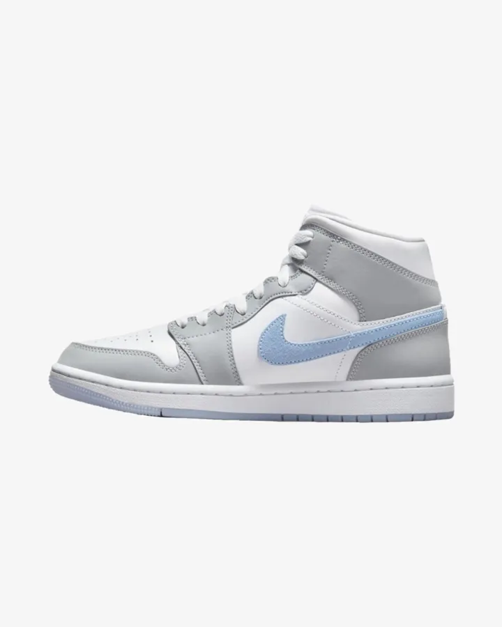 Street Chic NIKE AIR JORDAN1 MID WMNS WHITE WOLF GREY 2021 / 2023