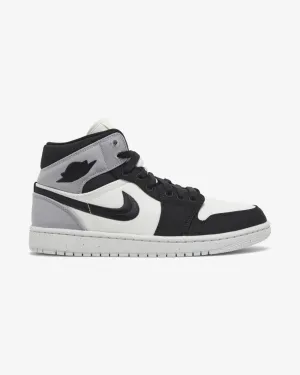 NIKE AIR JORDAN1 MID SE LIGHT STEEL GREY WMNS Structured ease Exclusive chic
