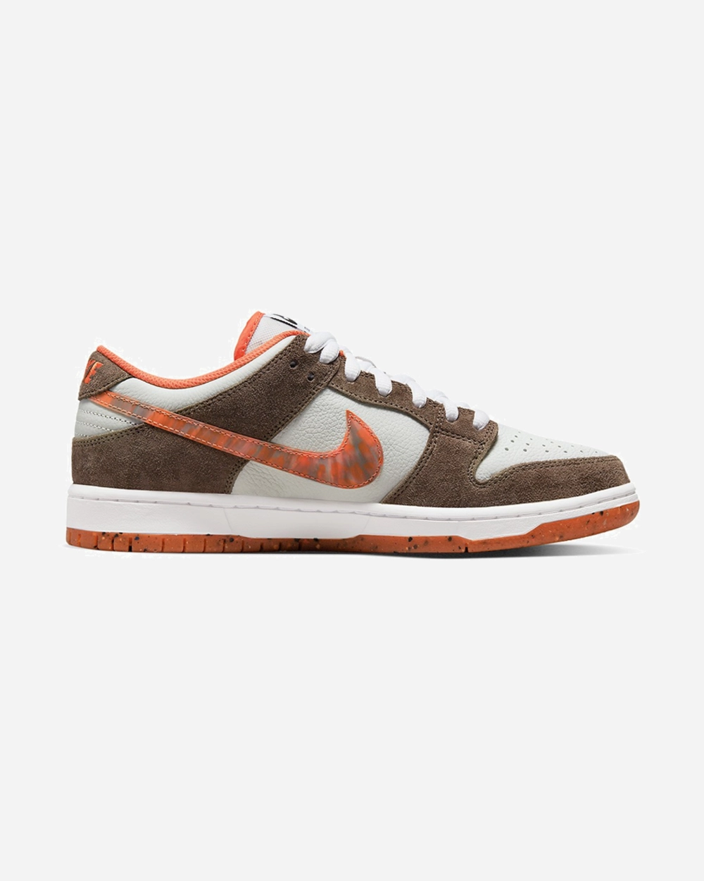 NIKE DUNK LOW SB CRUSHED DC Road Running Iconic Ease