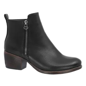 Travel Women's Hailey 05 WP Auto Accessories