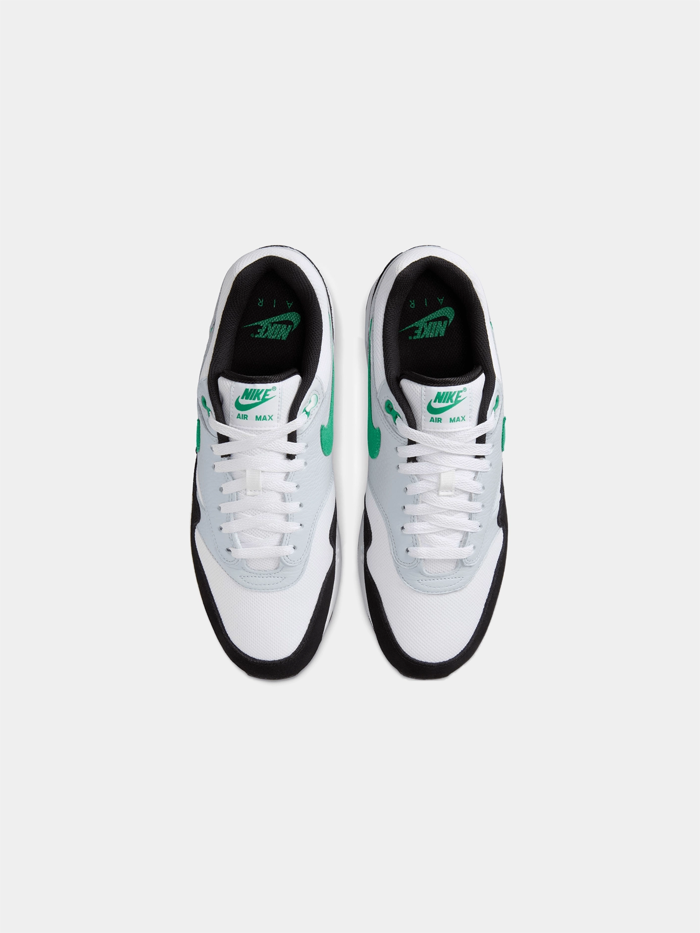 Travel Step Air Max 1"White Black Stadium"