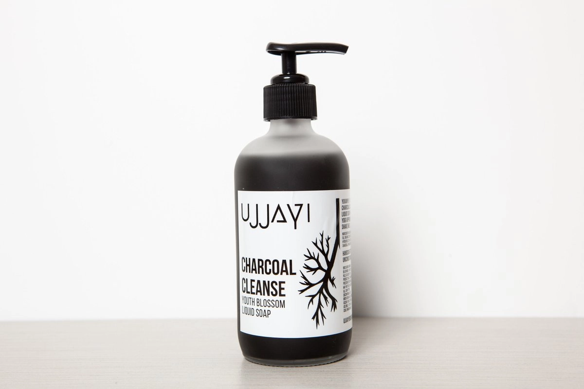 Ujjayi Deep Facial Cleanse