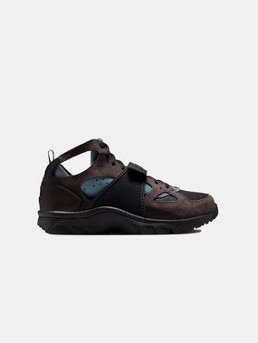 Air Trainer Huarache "Baroque Brown and Black" Durable materials