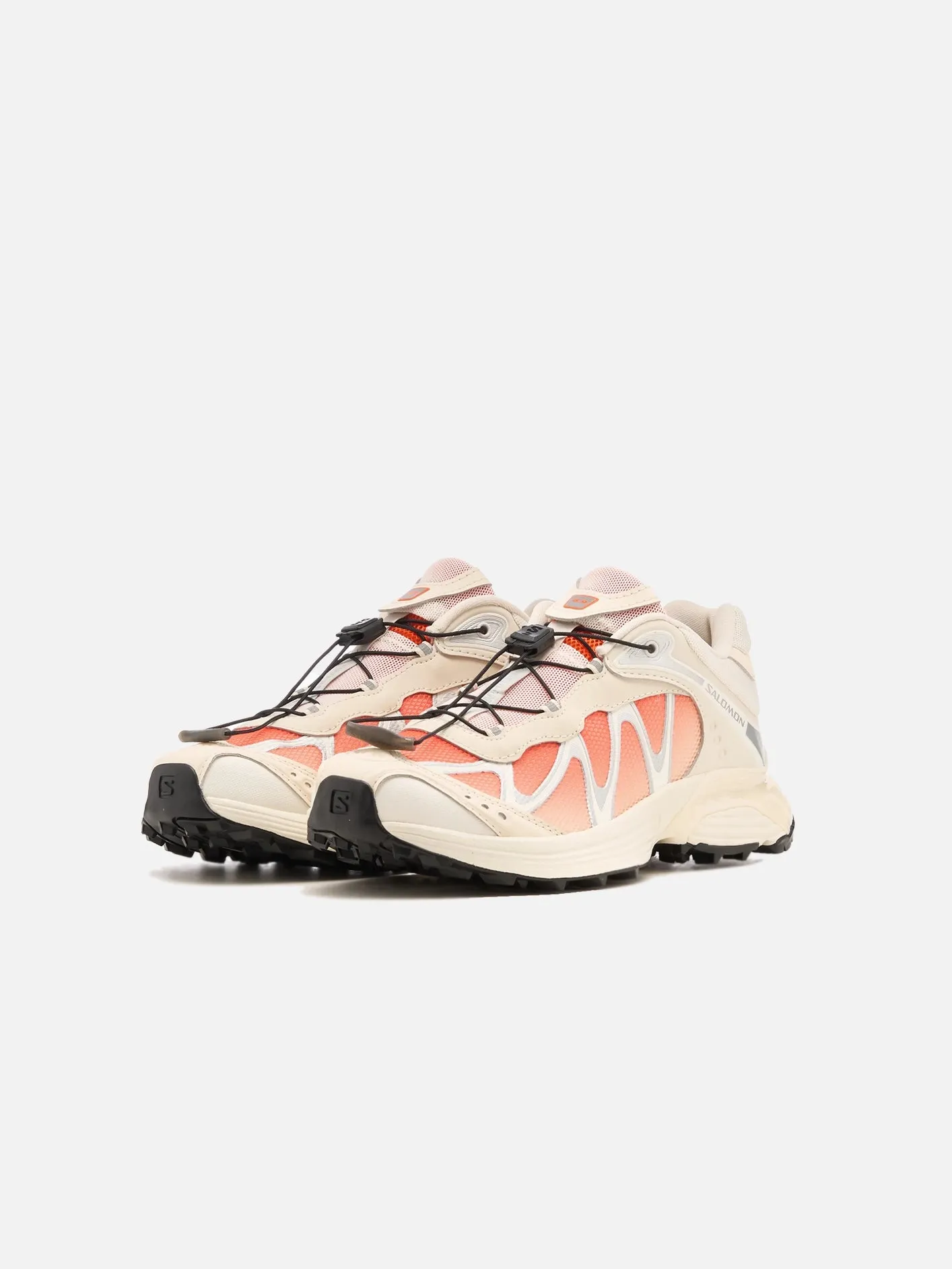 XT-Whisper "Shortbread Red Orange" Iconic silhouette