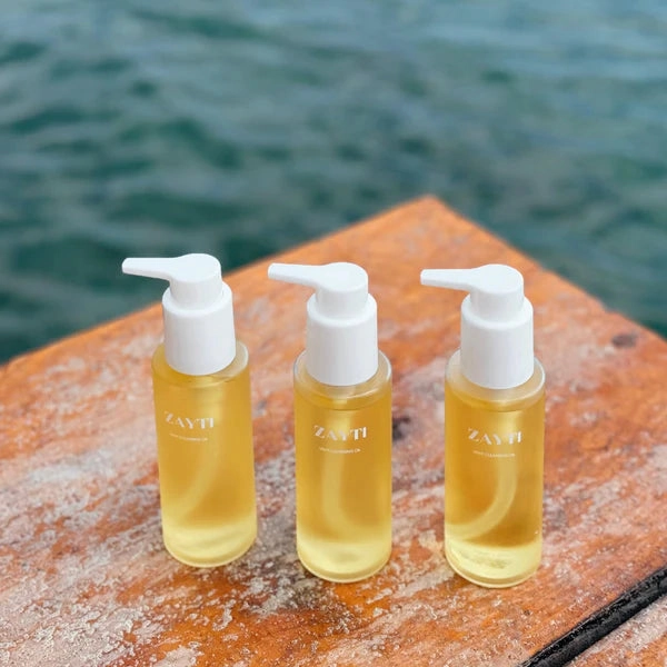 Zayti Light Cleansing Oil Makeup Remover